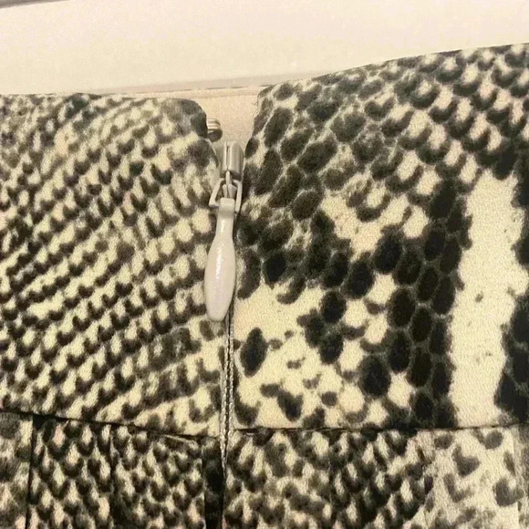 J. Crew Snake Print Pleated Midi Skirt Size 14 NWT - Picture 6 of 9